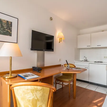 Residenzhotel Stuttgart Airport, Sure Collection By Western Hotell